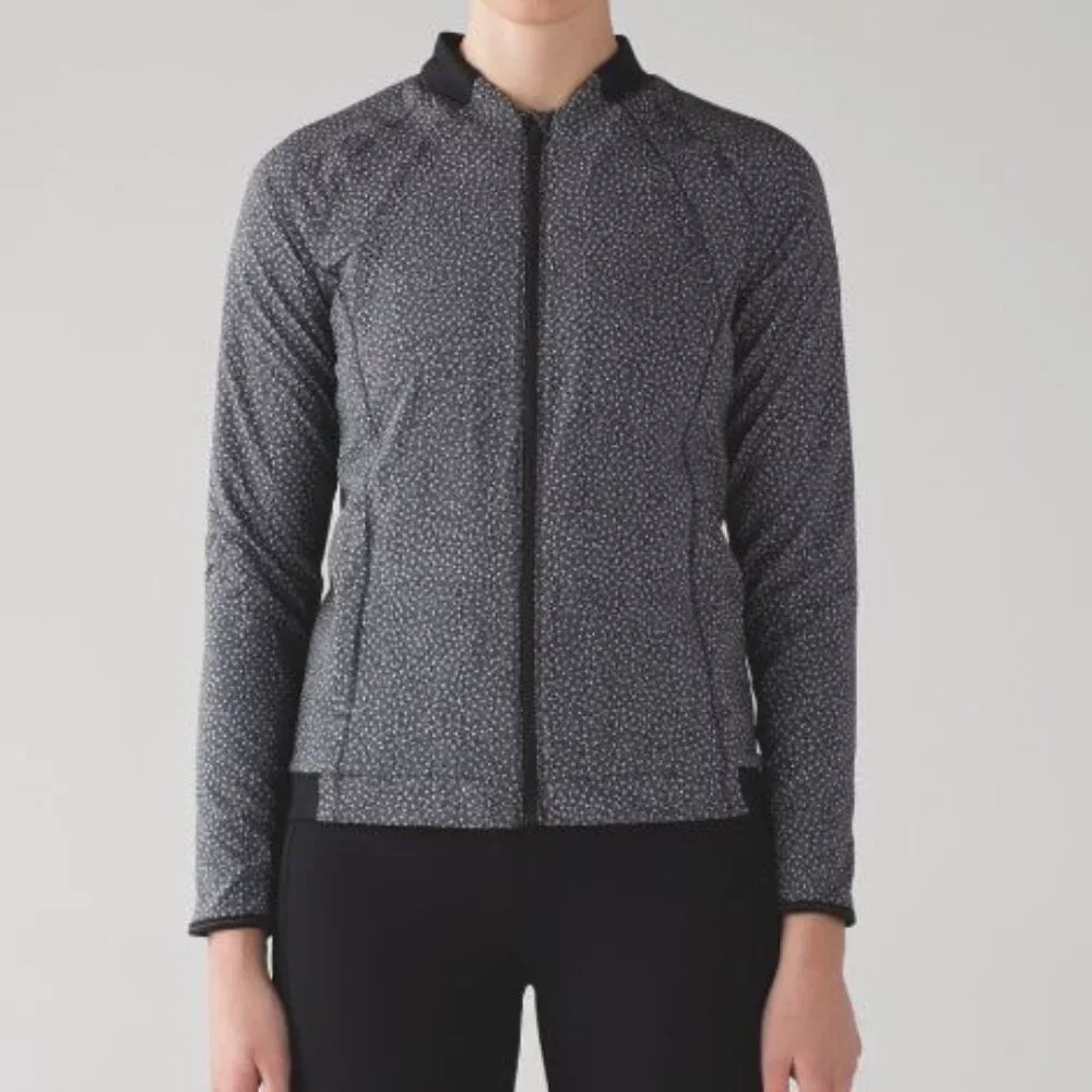 Lululemon Womens Hit It Jacket Size 8 Bomber Frozen Frizz White Black Athleisure